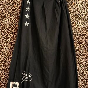 Hot Topic: Beat It Punk! Black Maxi Skirt w/a Skull and Stars. *New Without Tags